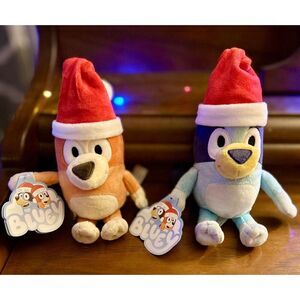 Pack of 2 7-8” Bluey Toddler Plush Toys Hats Cuddly Plush Animals With Santa